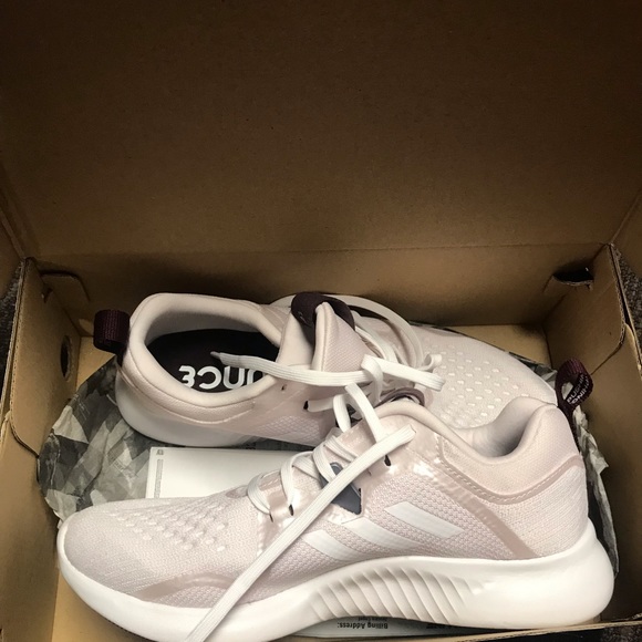 Brand new Adidas EdgeBounce sneakers - Picture 5 of 5